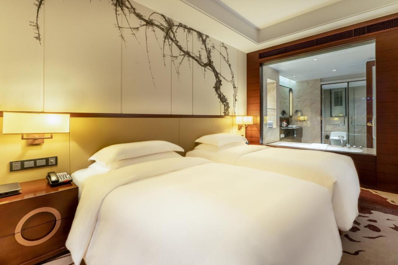 Expo Center Hotel - Free Shuttle Bus & Late Check-Out Yiwu  Exterior photo